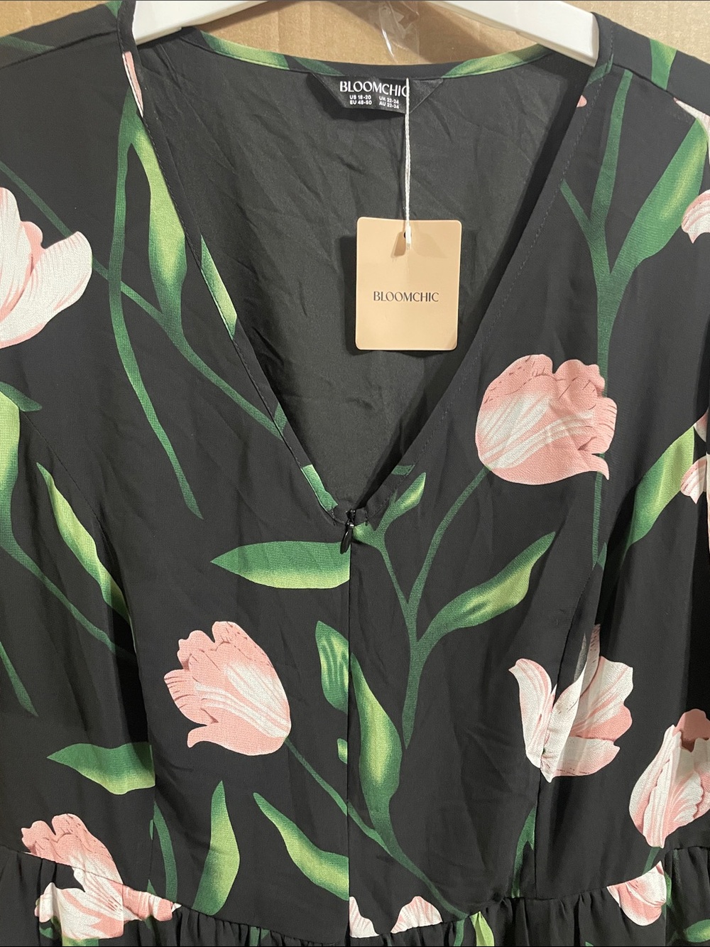 BloomChic one piece Black & Pink Tulip Floral  Wide Leg Pantsuit Sz. 18/20